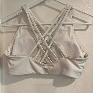 Athleta Hyper Focus Strappy Sports Bra Med White